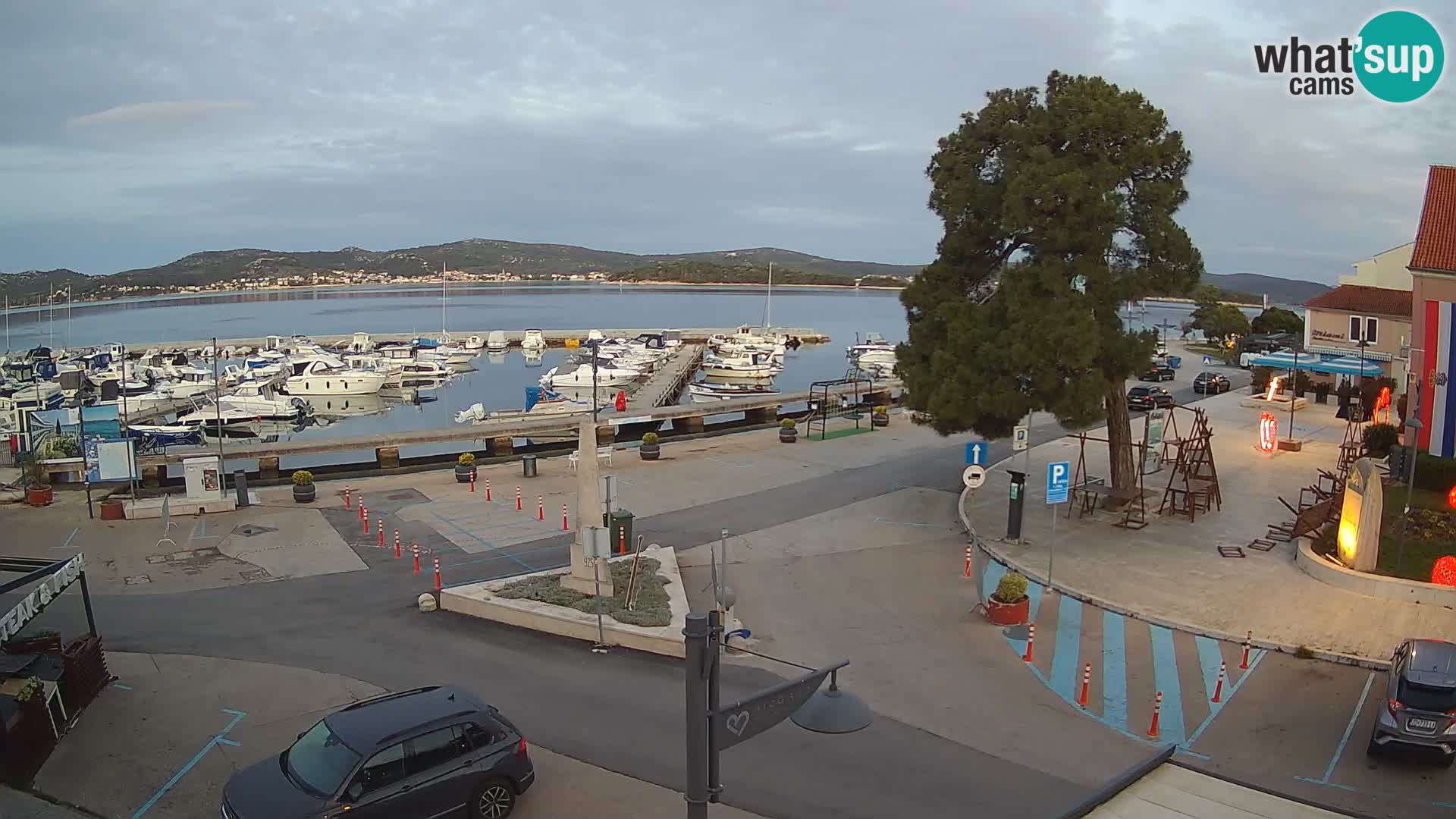 Kamera Biograd na Moru – trg kralja Tomislava