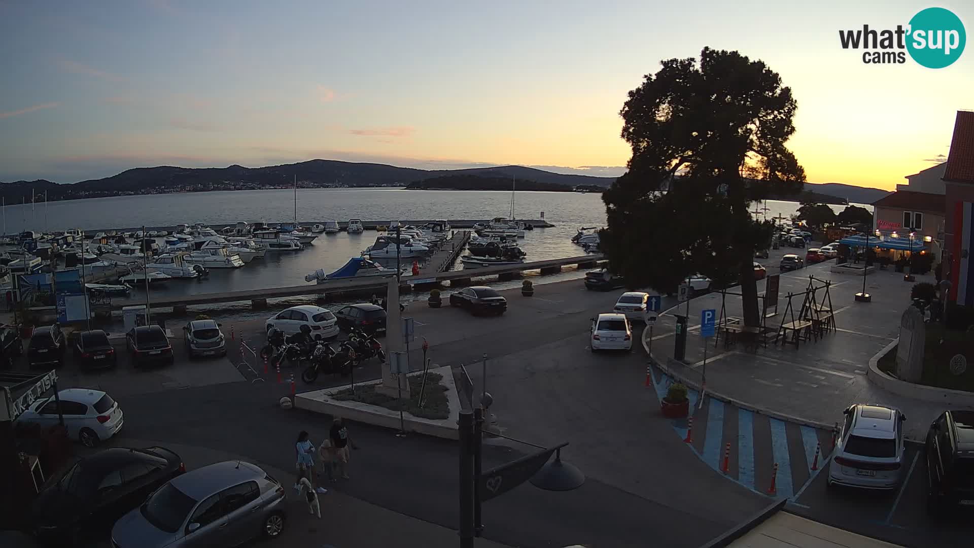 Biograd na Moru webcam – König Tomislav Platz