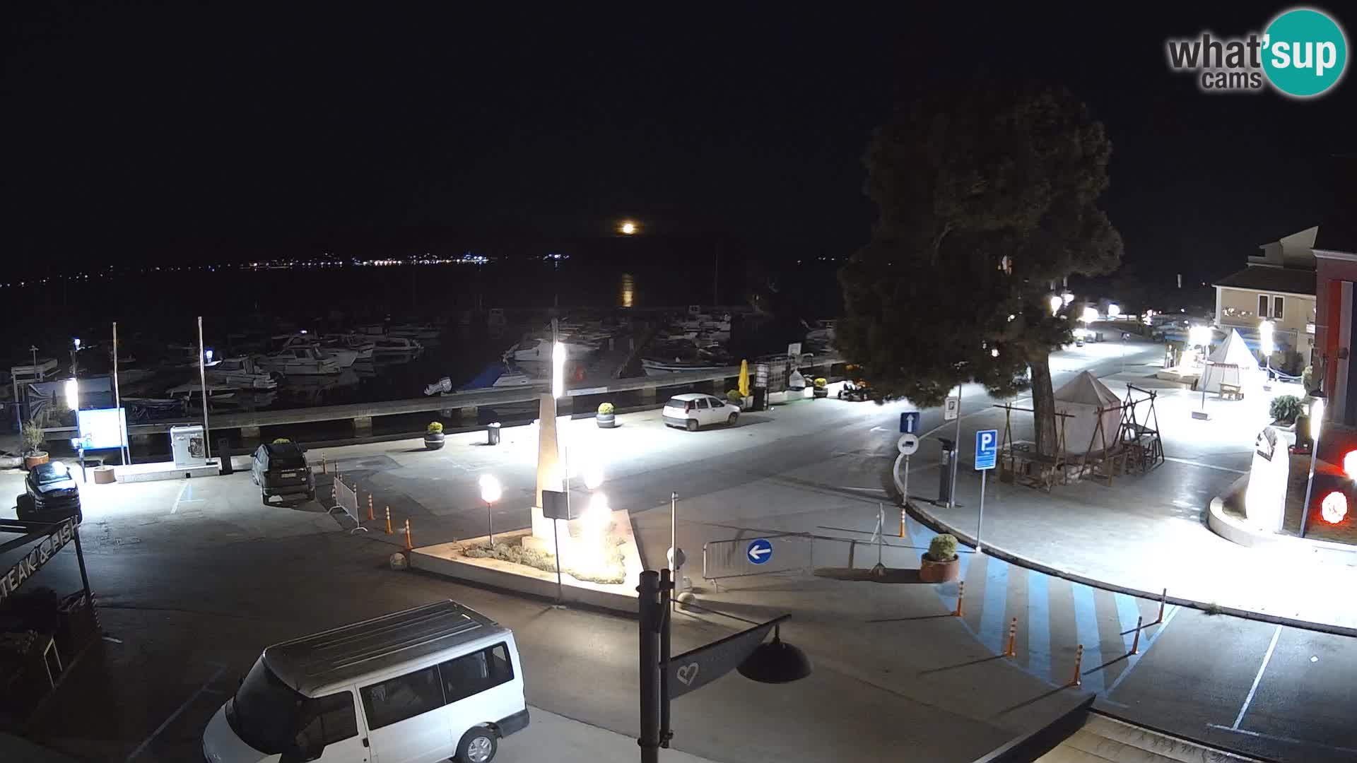 Kamera Biograd na Moru – trg kralja Tomislava