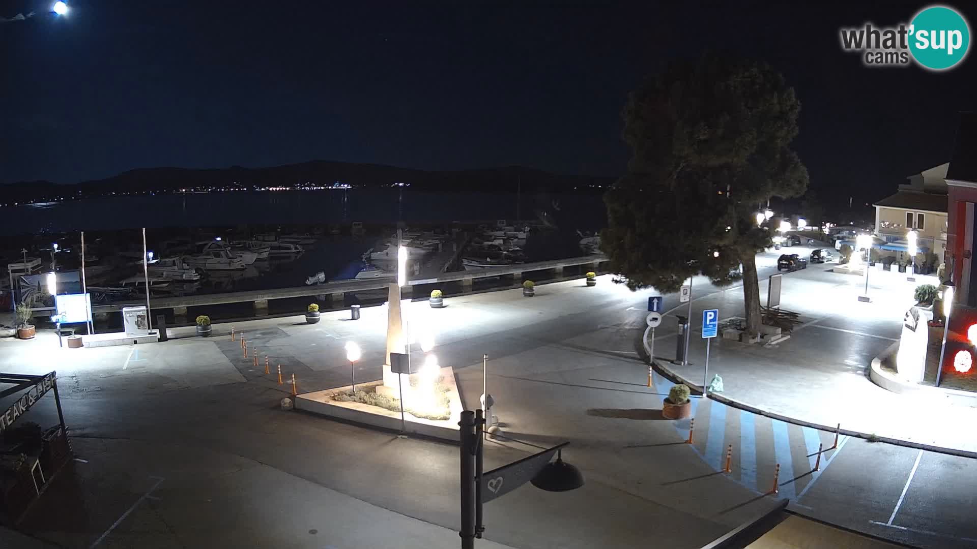 Kamera Biograd na Moru – trg kralja Tomislava