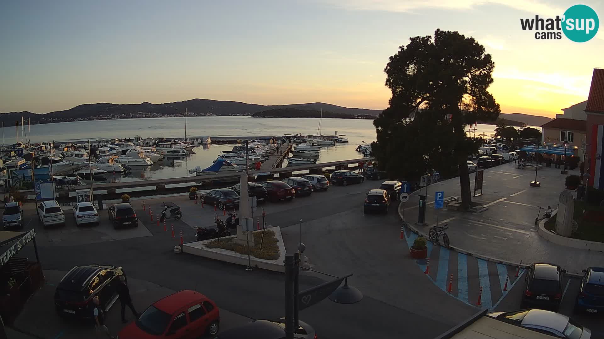 Kamera Biograd na Moru – trg kralja Tomislava