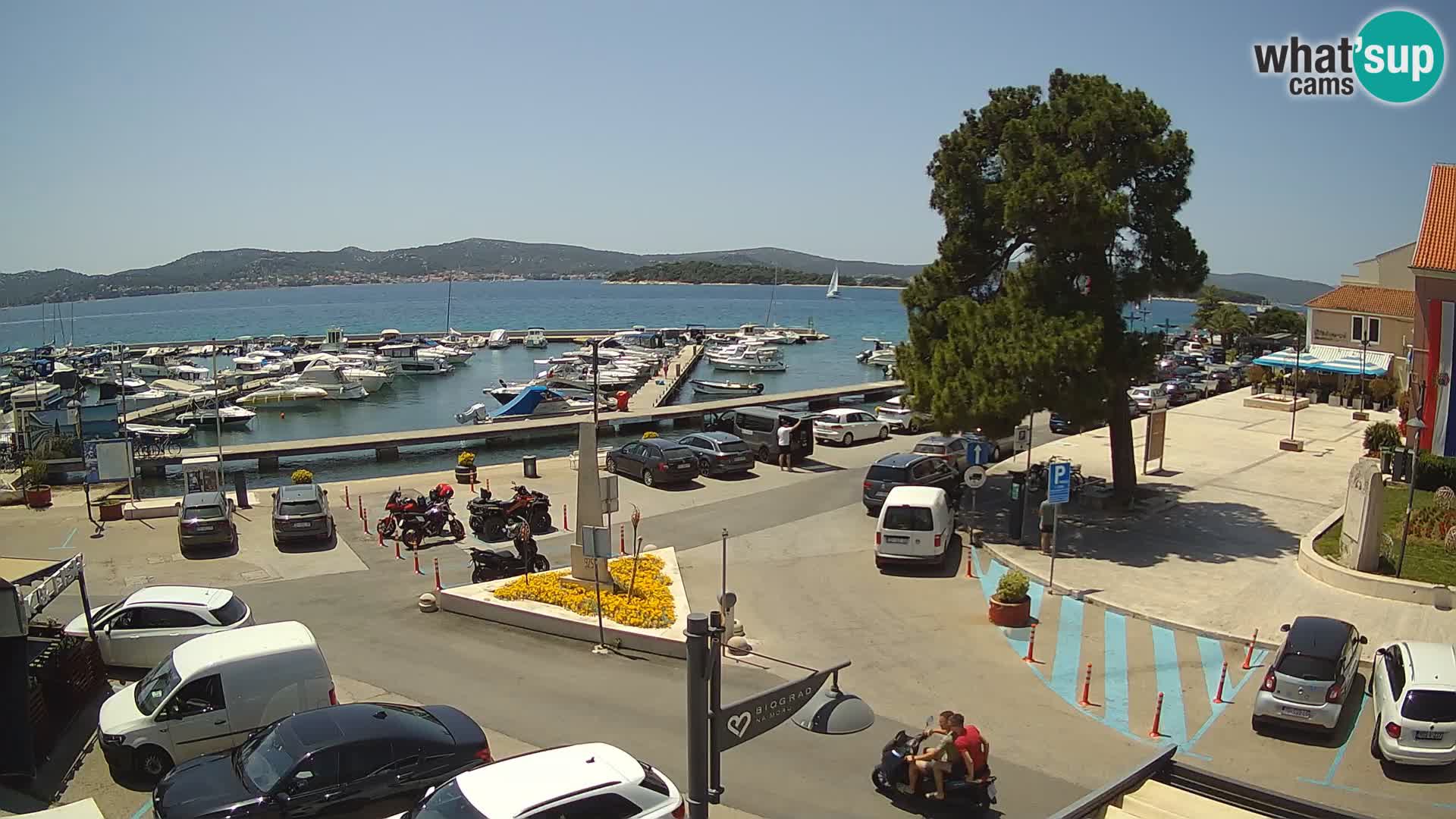 Biograd na Moru webcam – König Tomislav Platz