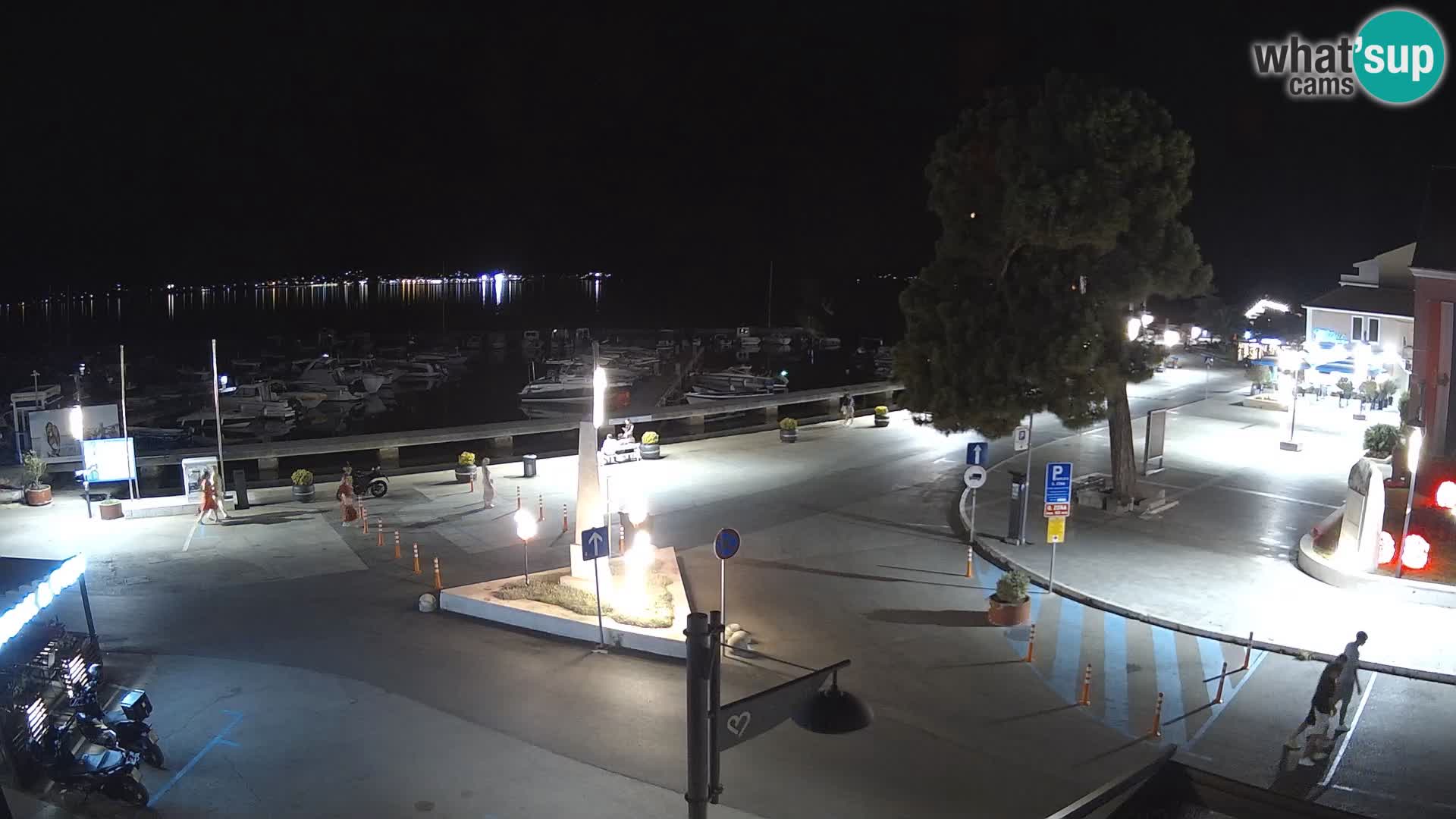Kamera Biograd na Moru – trg kralja Tomislava
