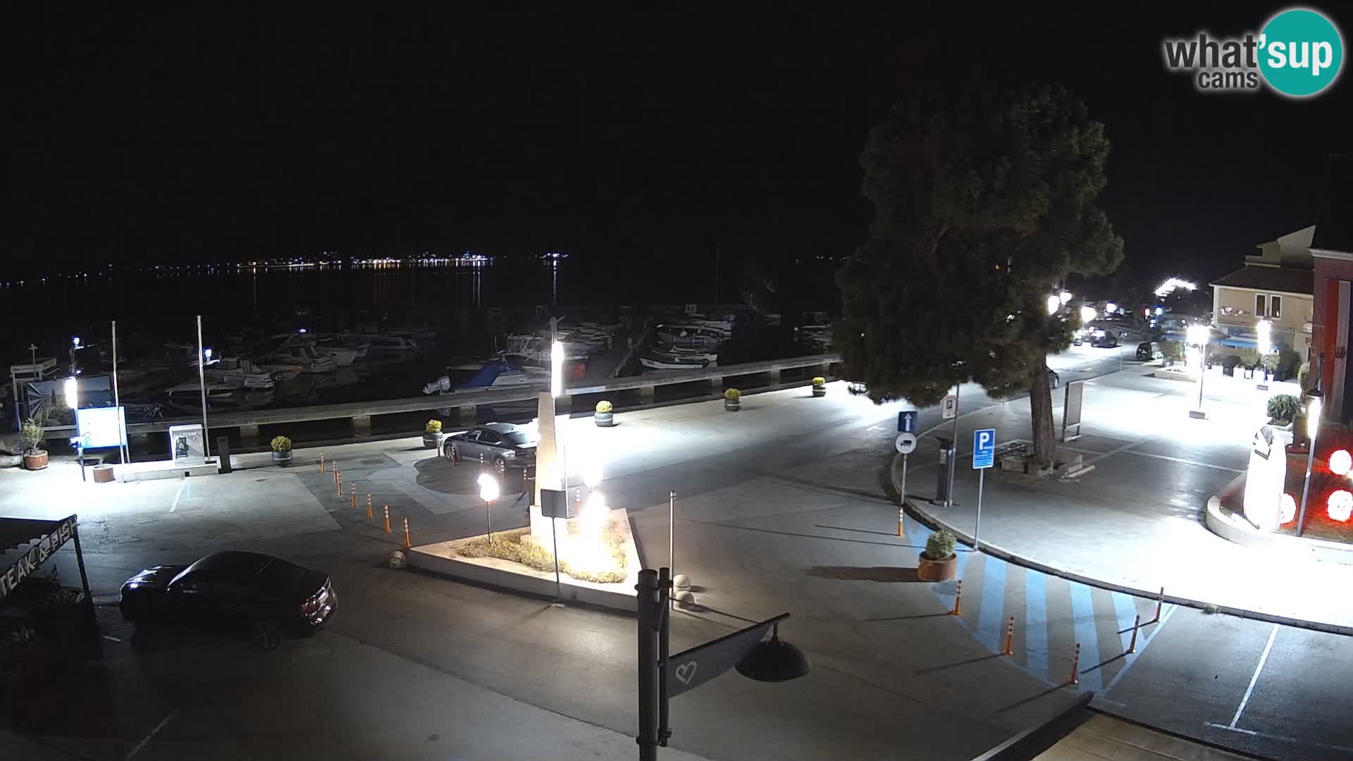 Biograd na Moru webcam – König Tomislav Platz