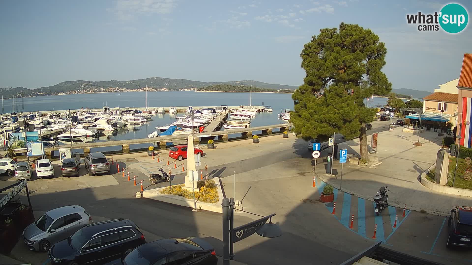 Biograd na Moru webcam – König Tomislav Platz