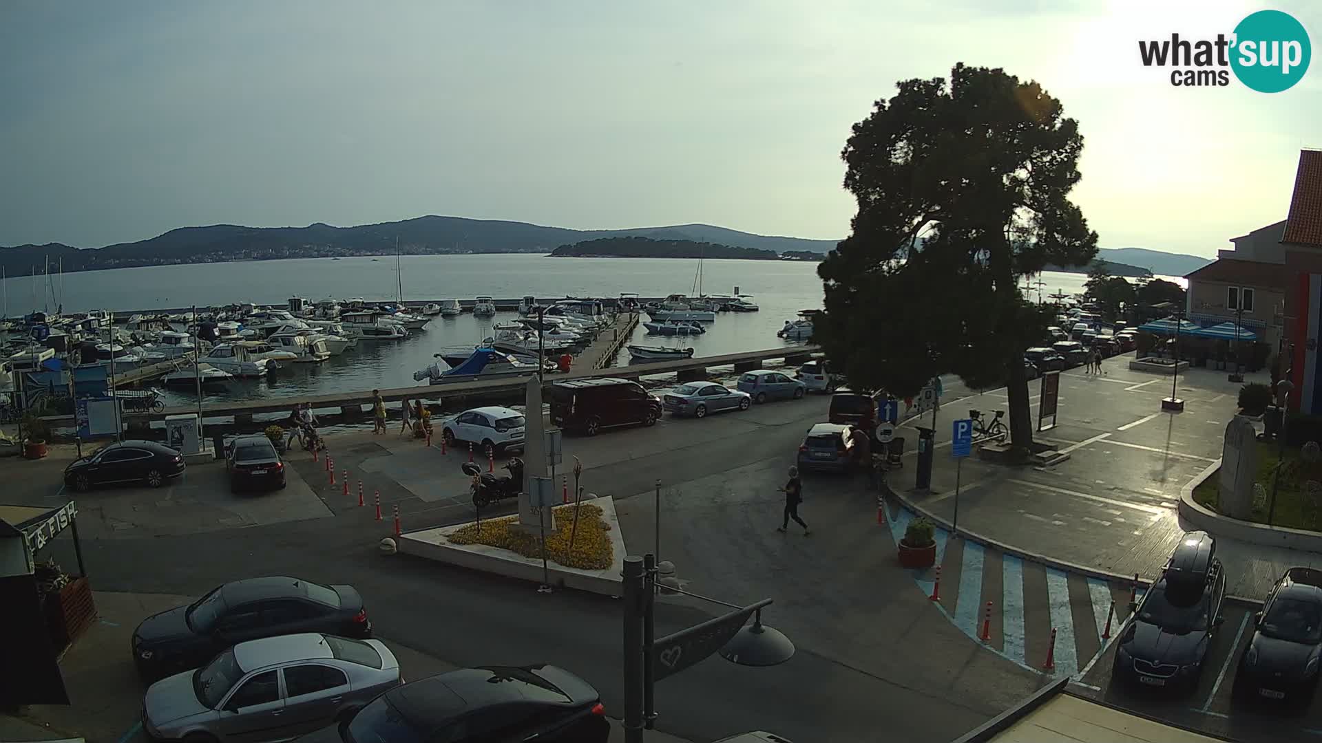 Biograd na Moru webcam – König Tomislav Platz
