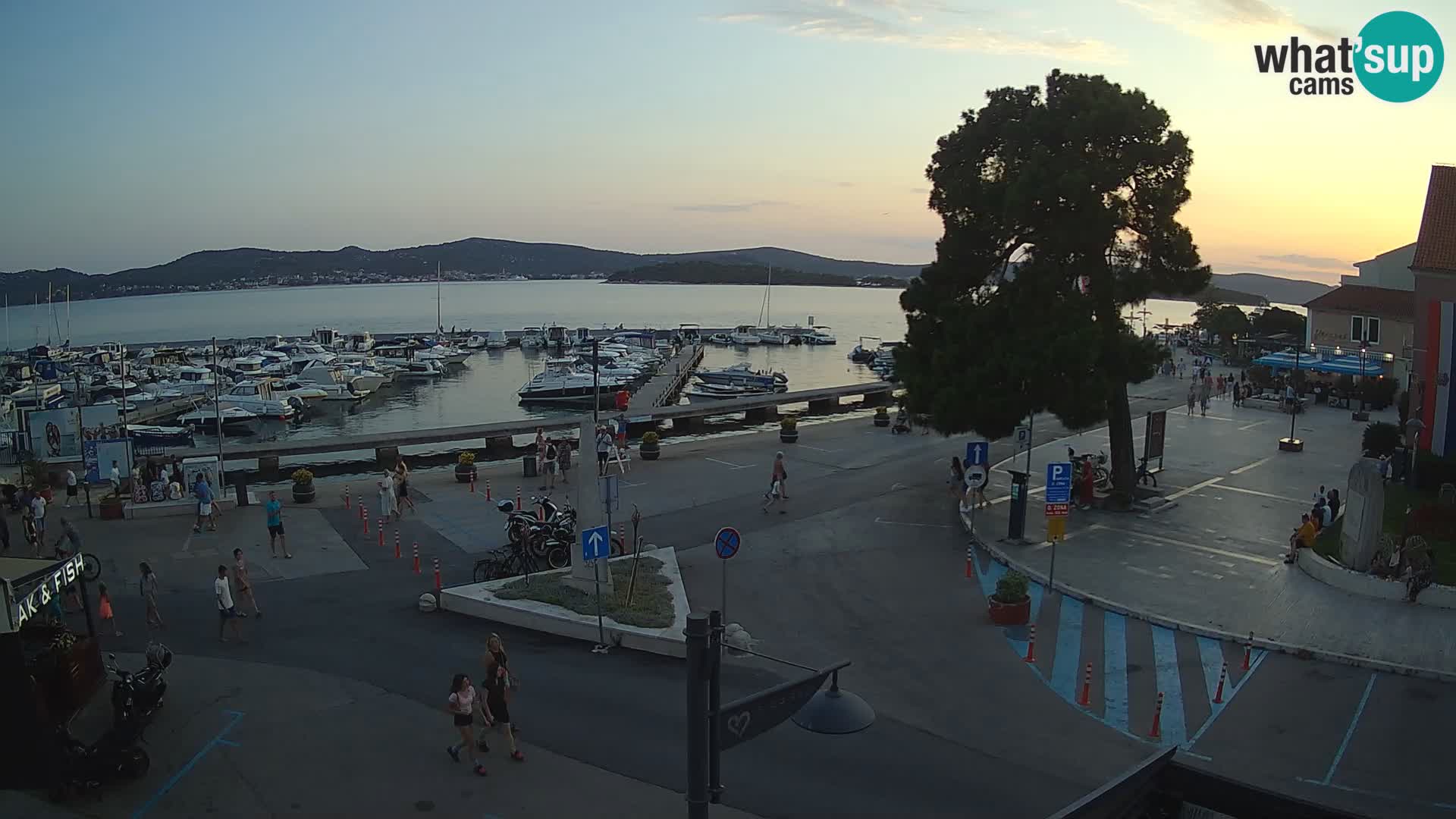 Kamera Biograd na Moru – trg kralja Tomislava