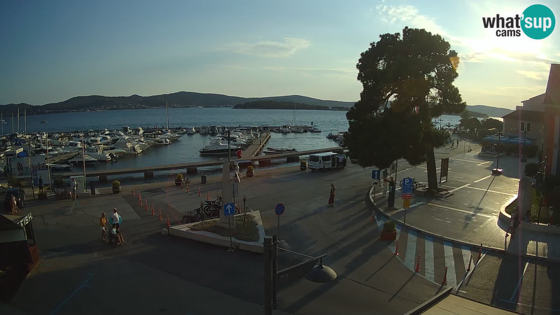 Kamera Biograd na Moru – trg kralja Tomislava