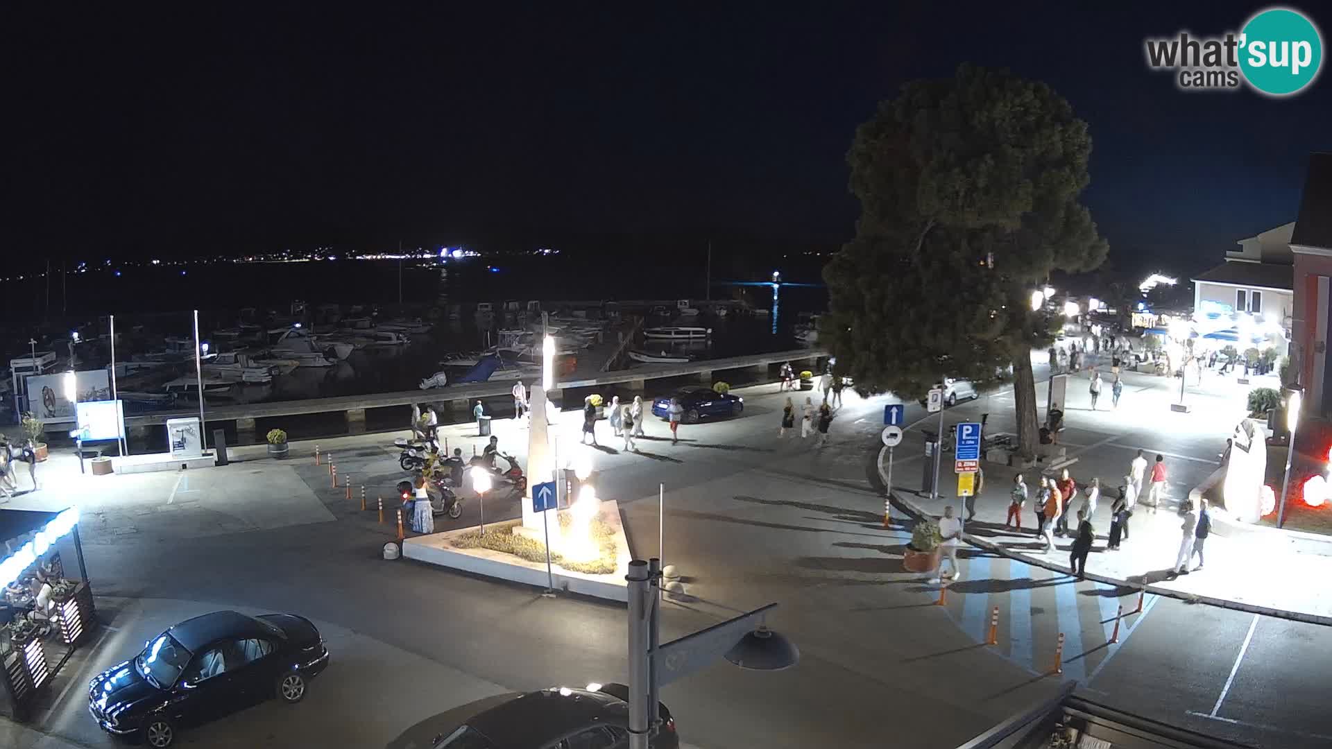 Biograd na Moru webcam – König Tomislav Platz
