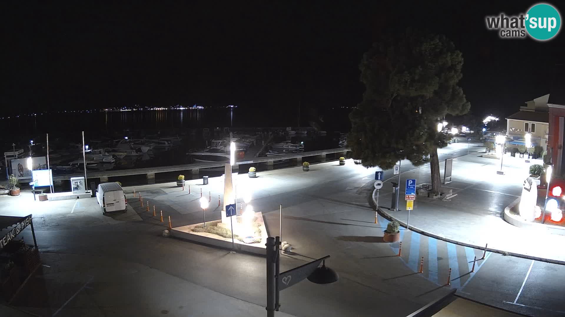 Biograd na Moru webcam – König Tomislav Platz