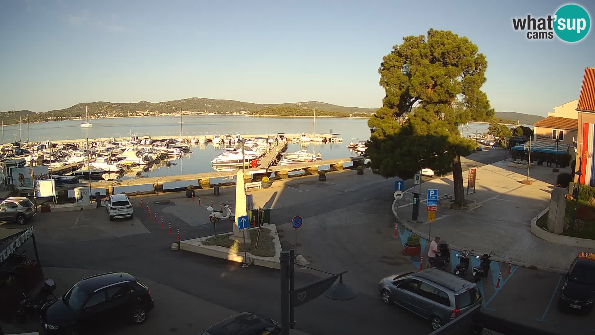 Kamera Biograd na Moru – trg kralja Tomislava