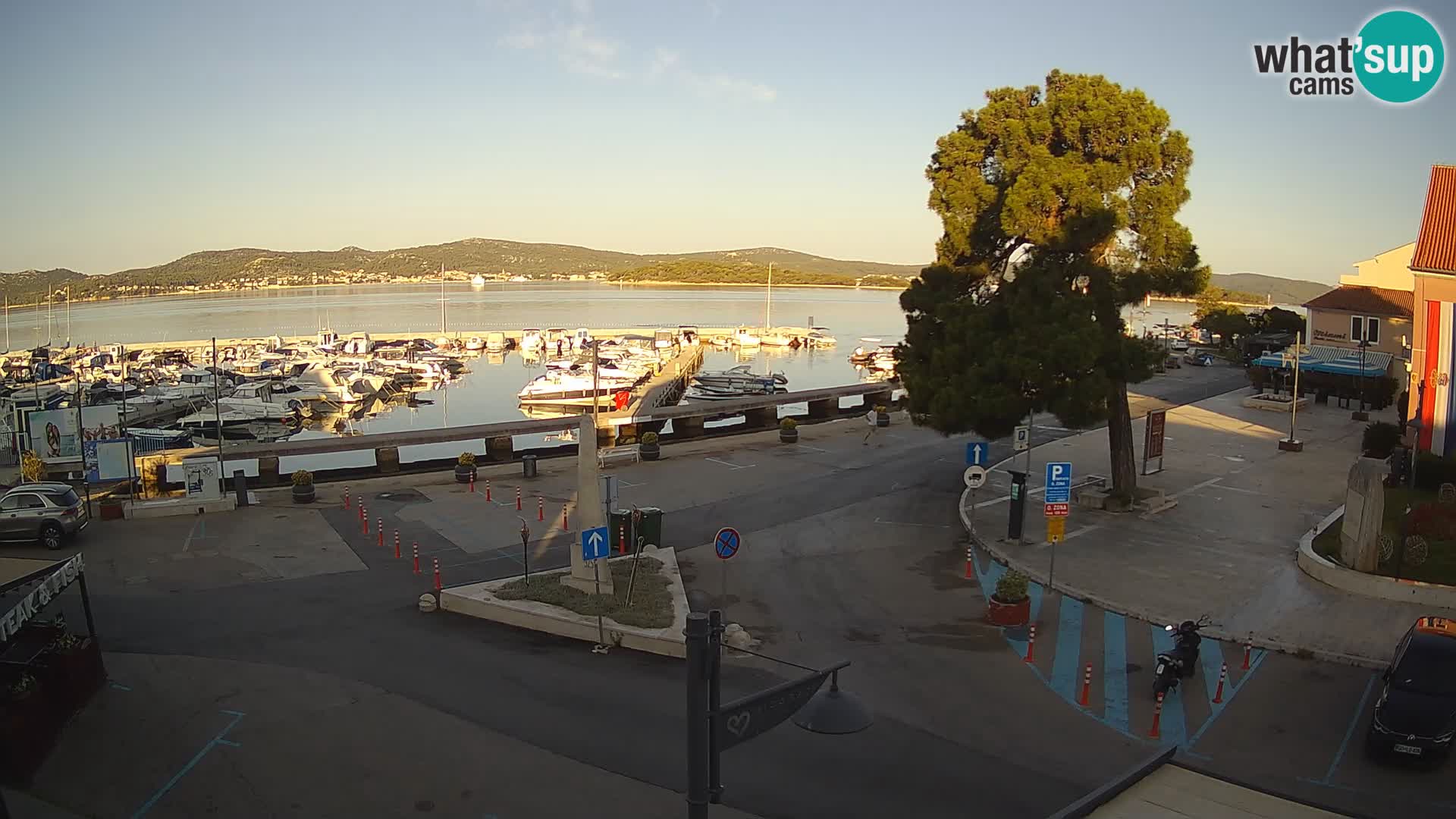 Kamera Biograd na Moru – trg kralja Tomislava