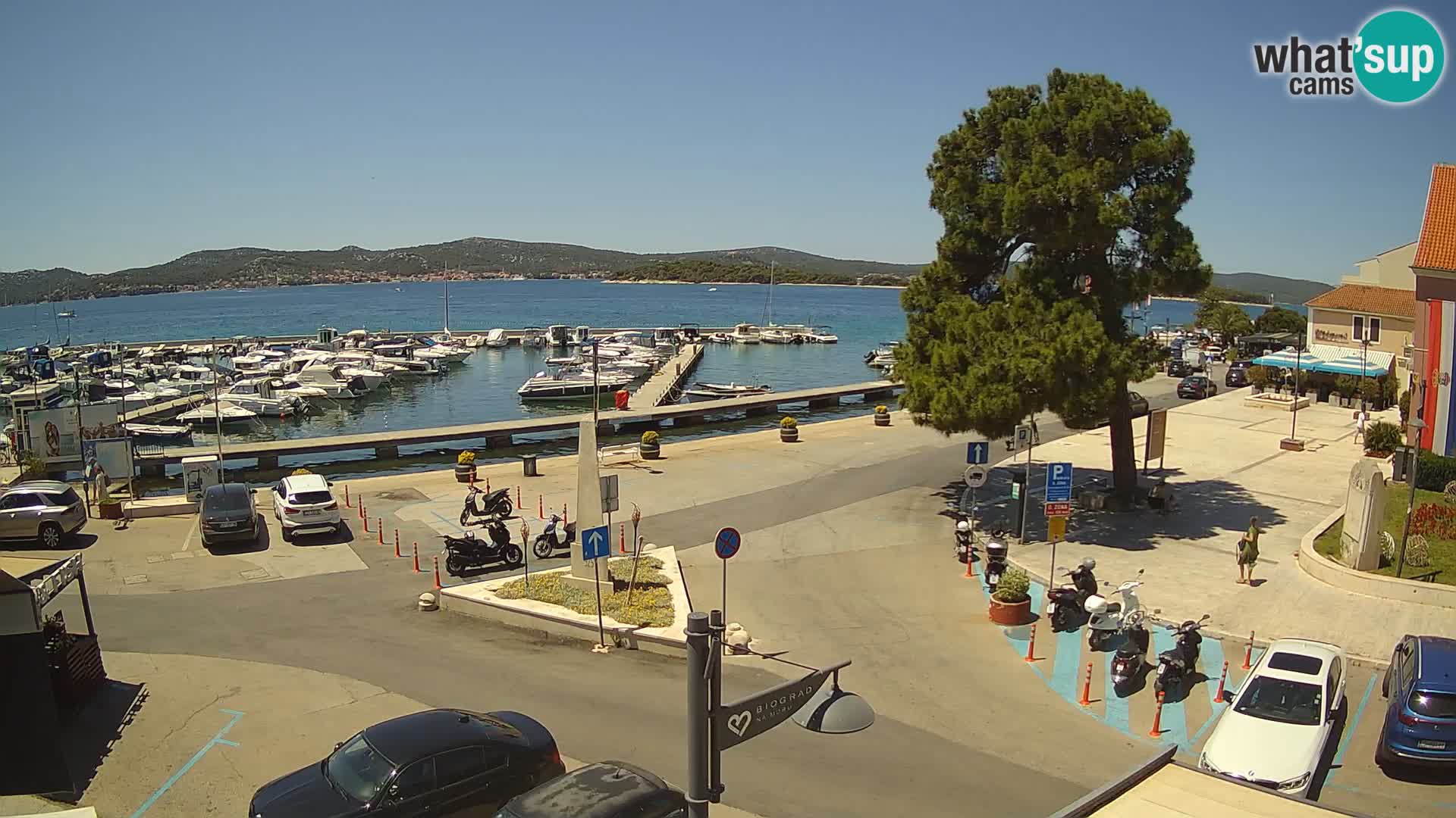 Kamera Biograd na Moru – trg kralja Tomislava
