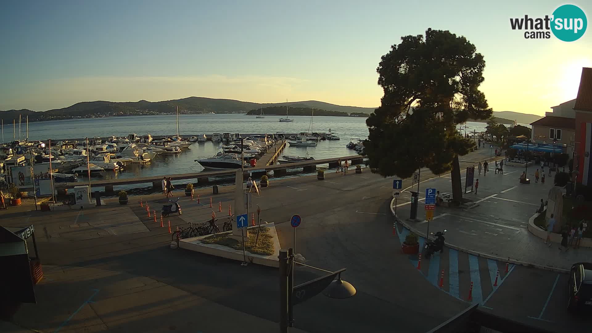 Kamera Biograd na Moru – trg kralja Tomislava
