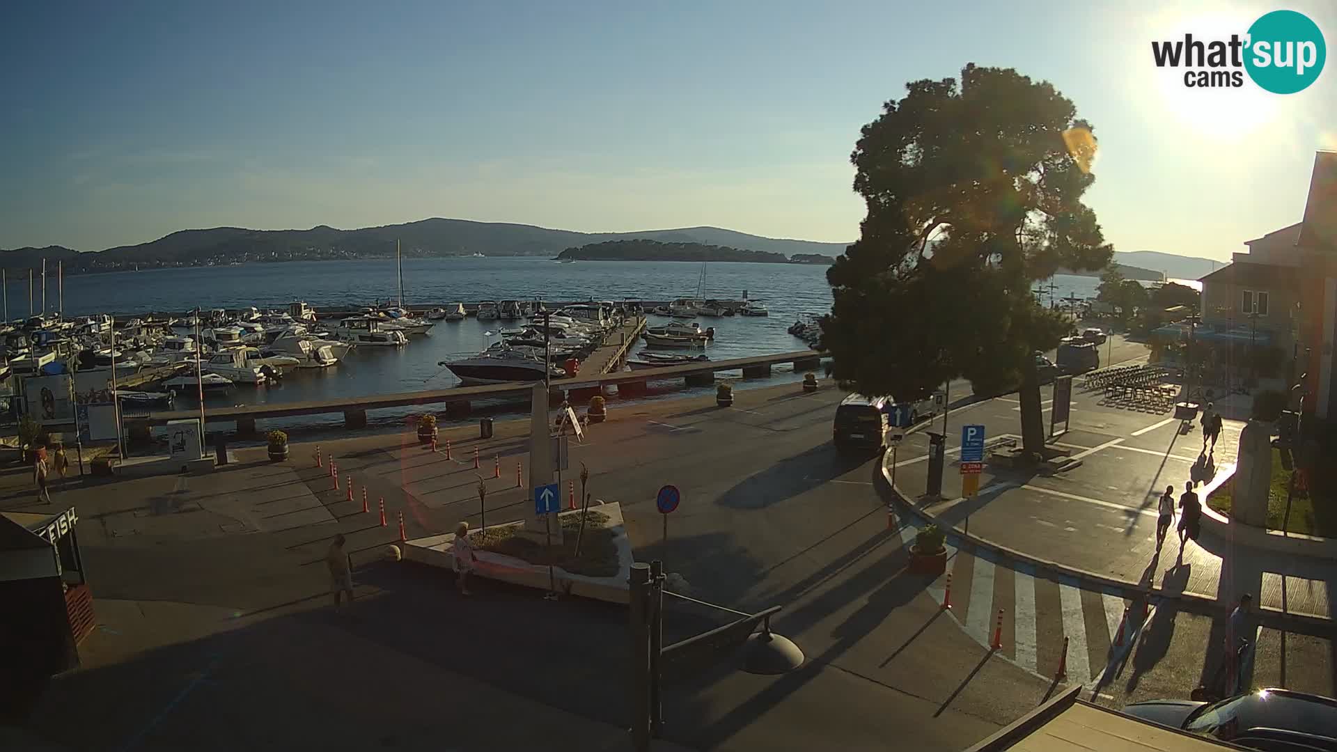 Biograd na Moru webcam – König Tomislav Platz