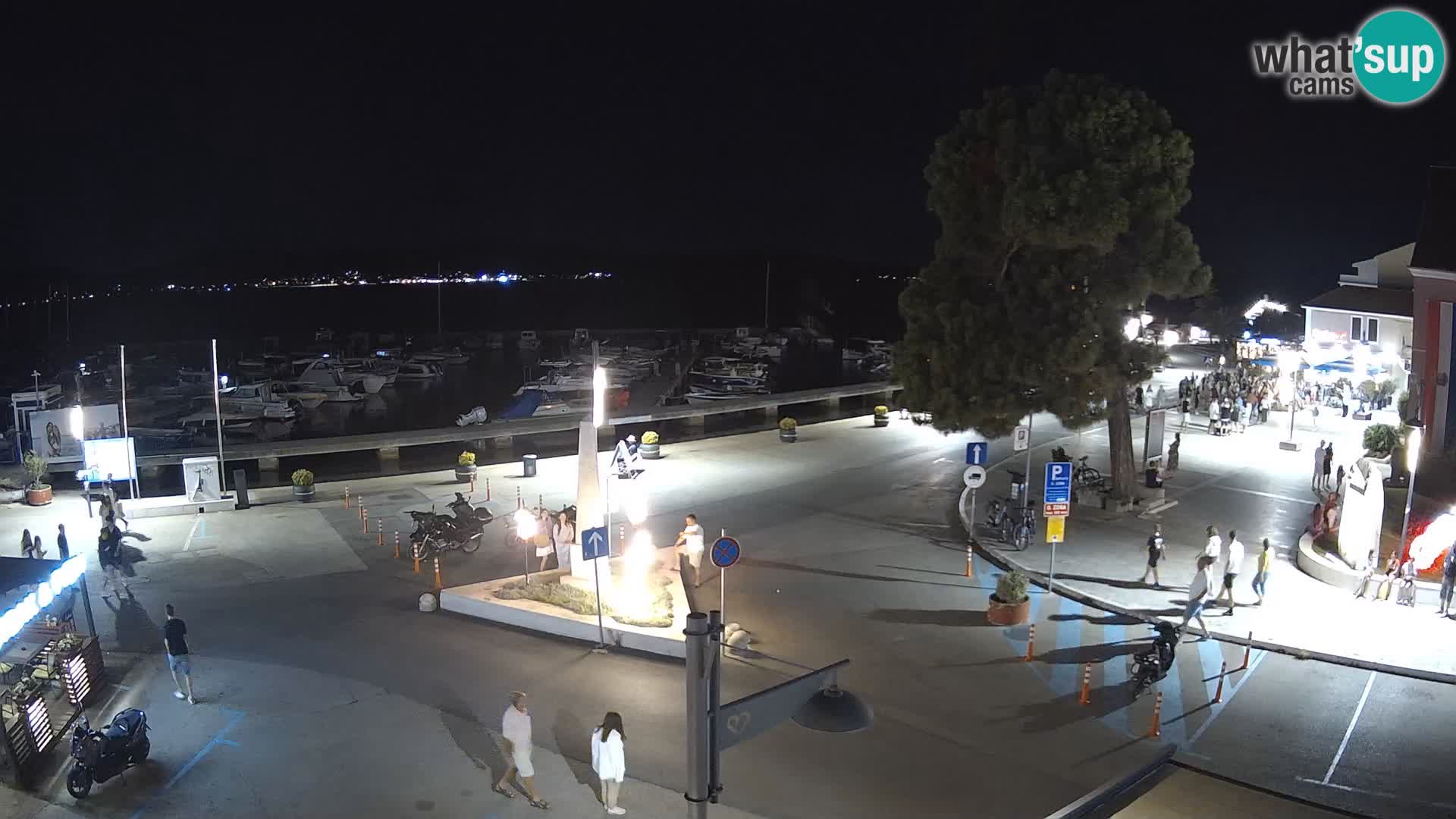Biograd na Moru webcam – König Tomislav Platz