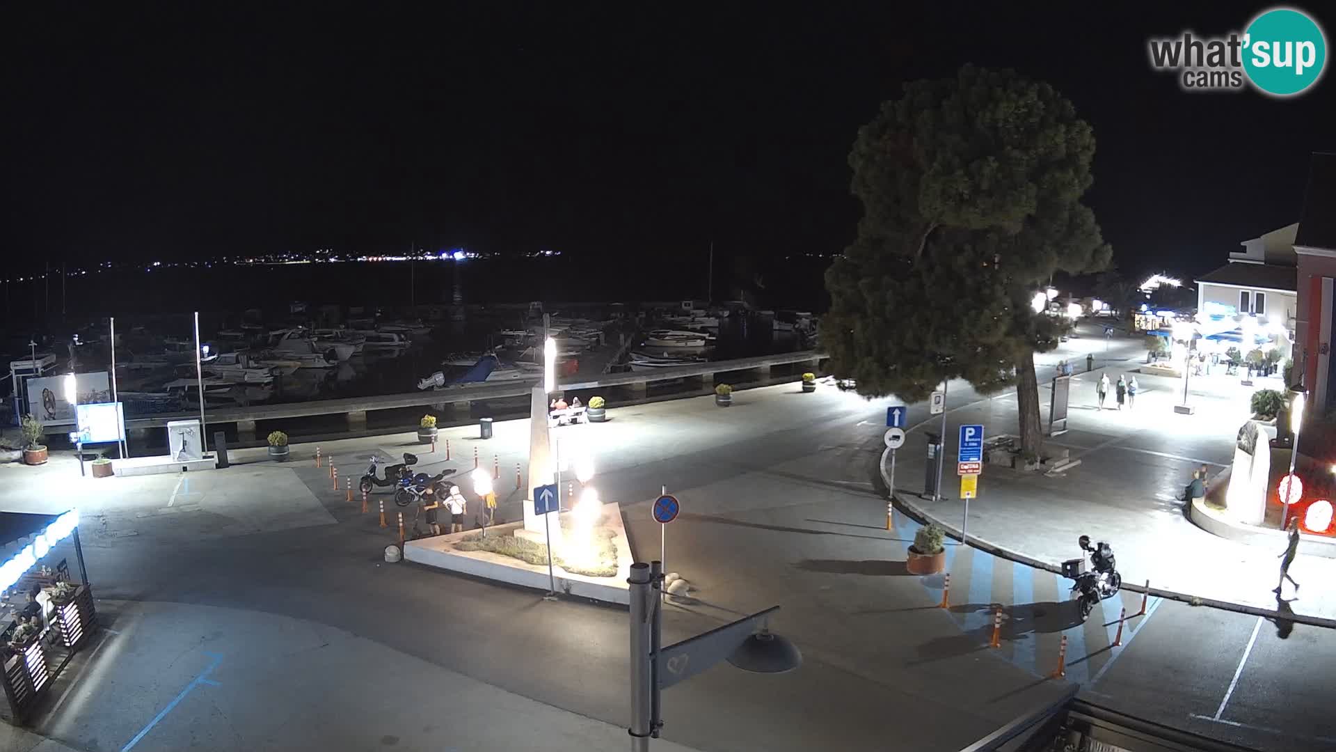Kamera Biograd na Moru – trg kralja Tomislava
