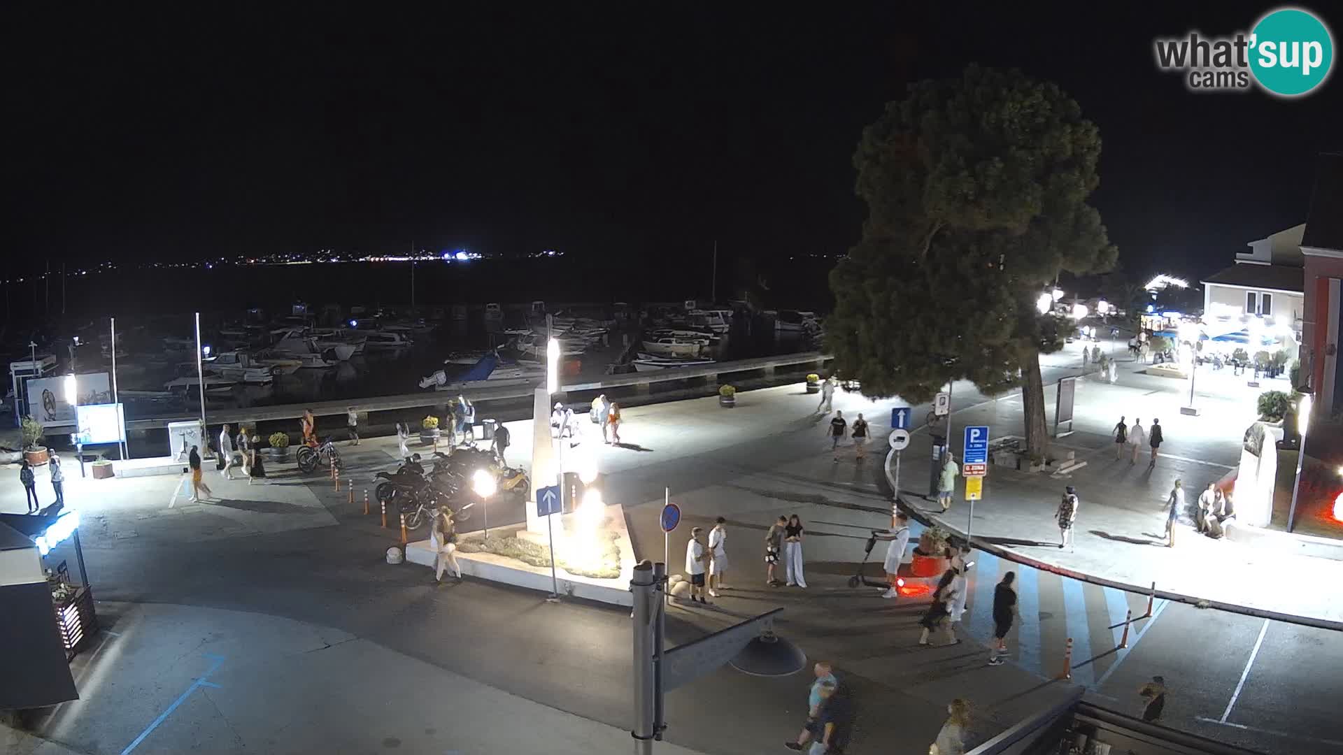 Biograd na Moru webcam – König Tomislav Platz