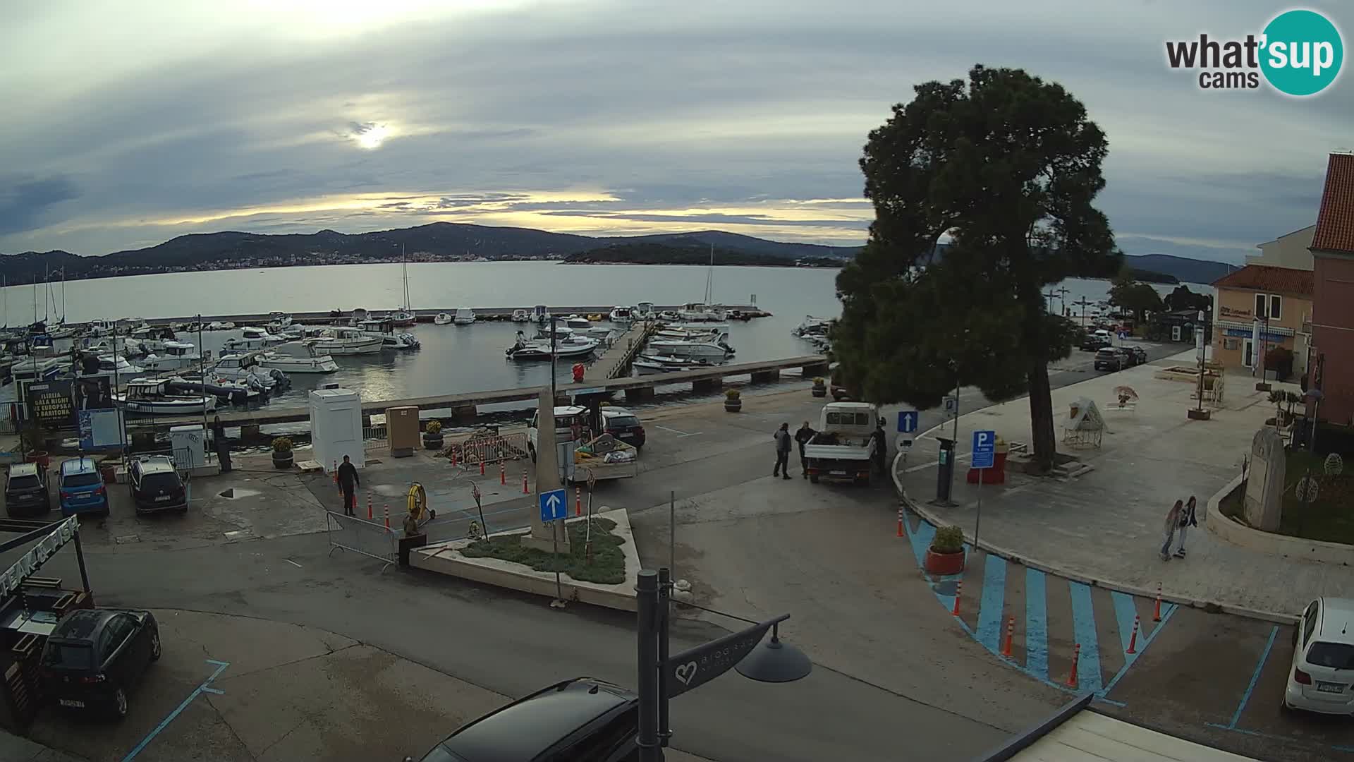 Kamera Biograd na Moru – trg kralja Tomislava