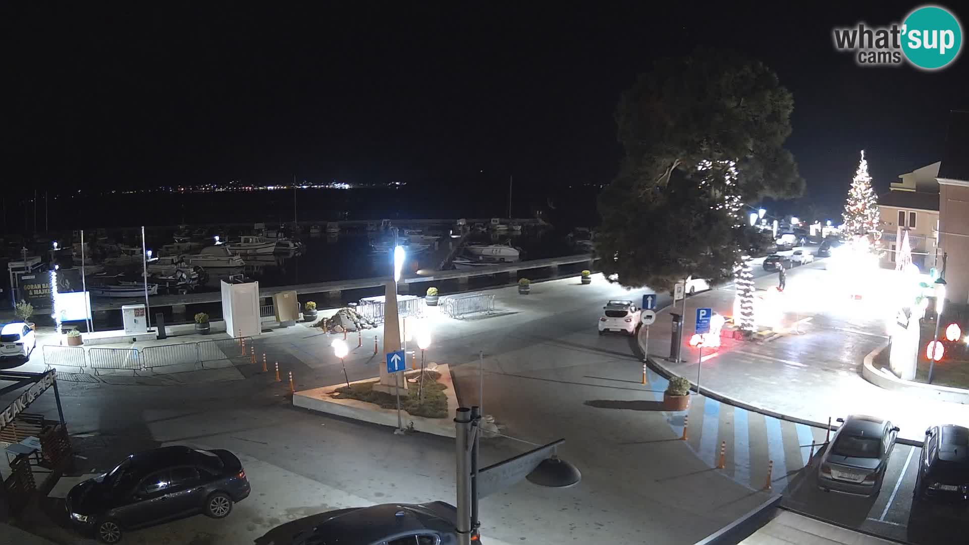 Biograd na Moru webcam – König Tomislav Platz