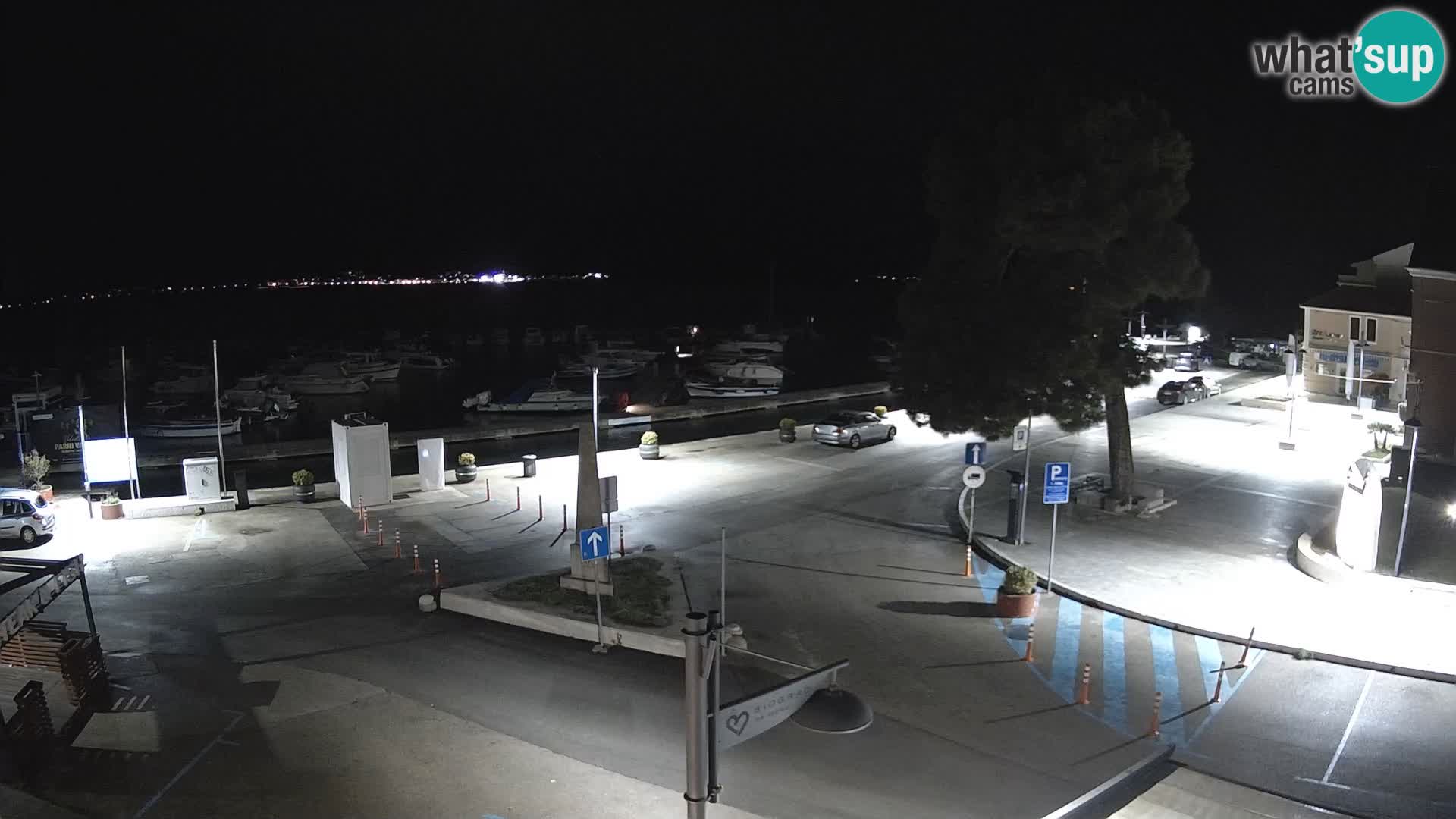 Biograd na Moru webcam – König Tomislav Platz