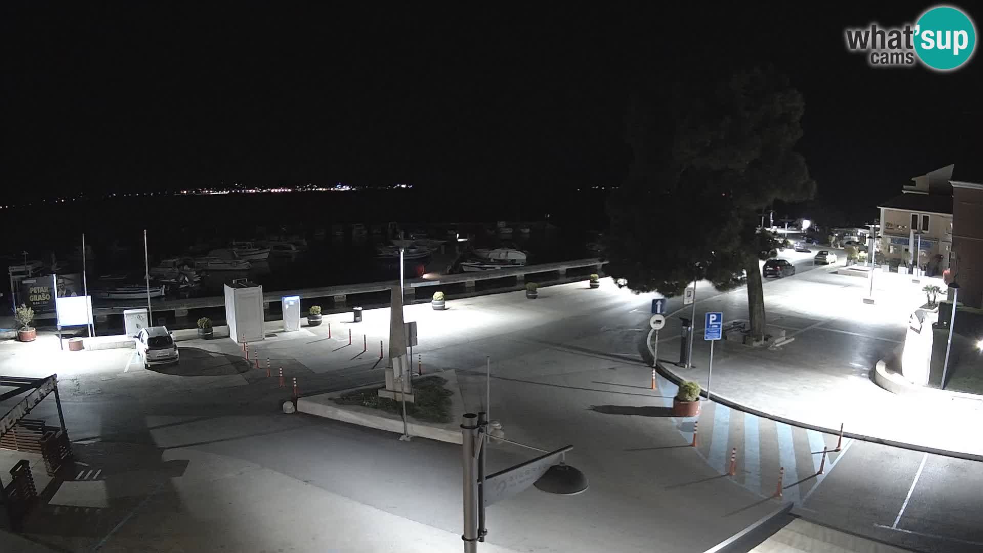 Biograd na Moru webcam – König Tomislav Platz