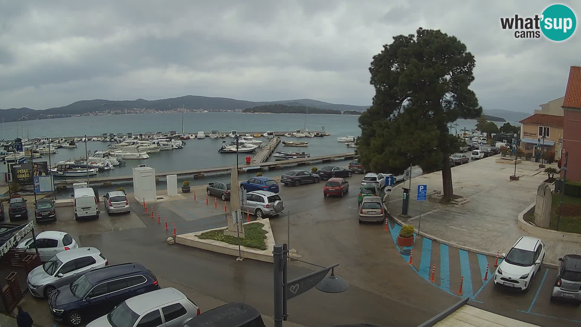 Biograd na Moru webcam – König Tomislav Platz