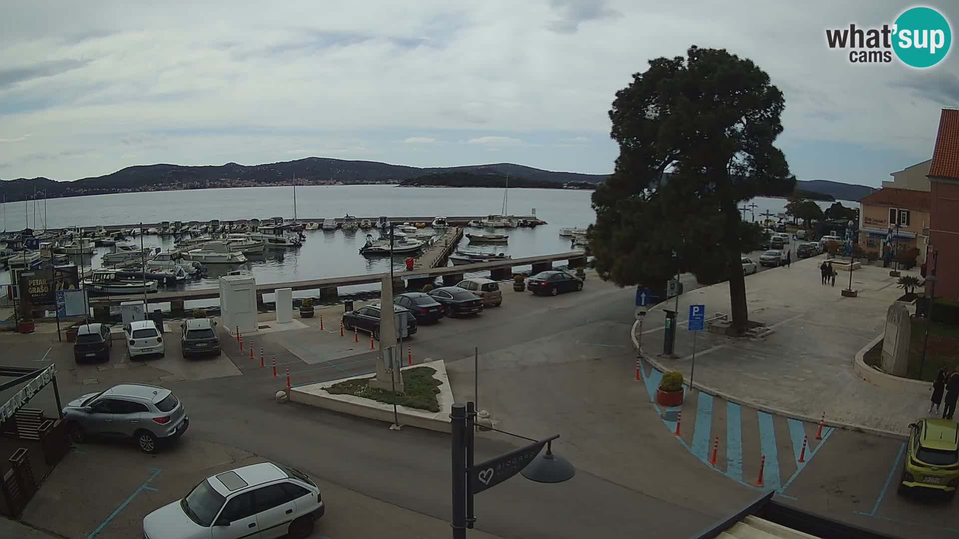 Biograd na Moru webcam – König Tomislav Platz