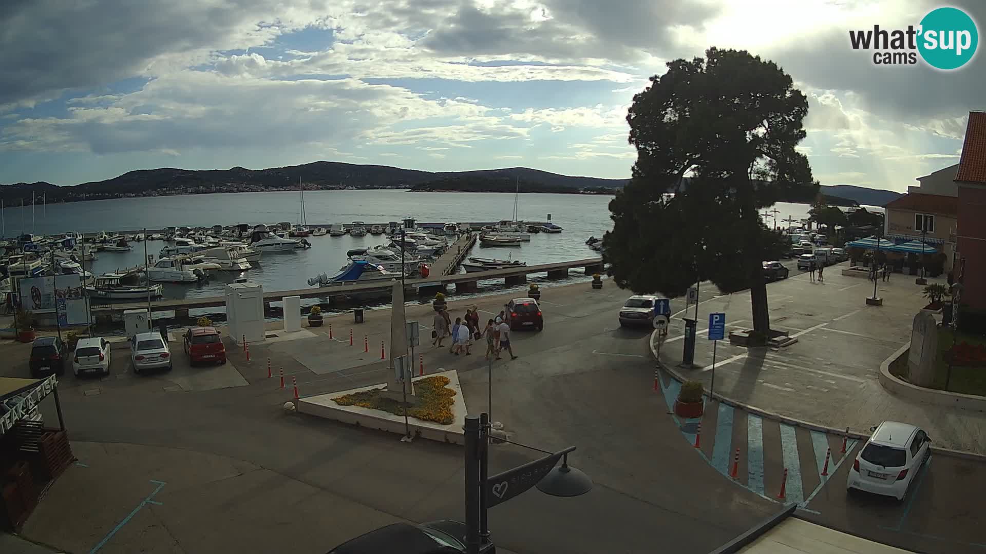 Biograd na Moru webcam – König Tomislav Platz