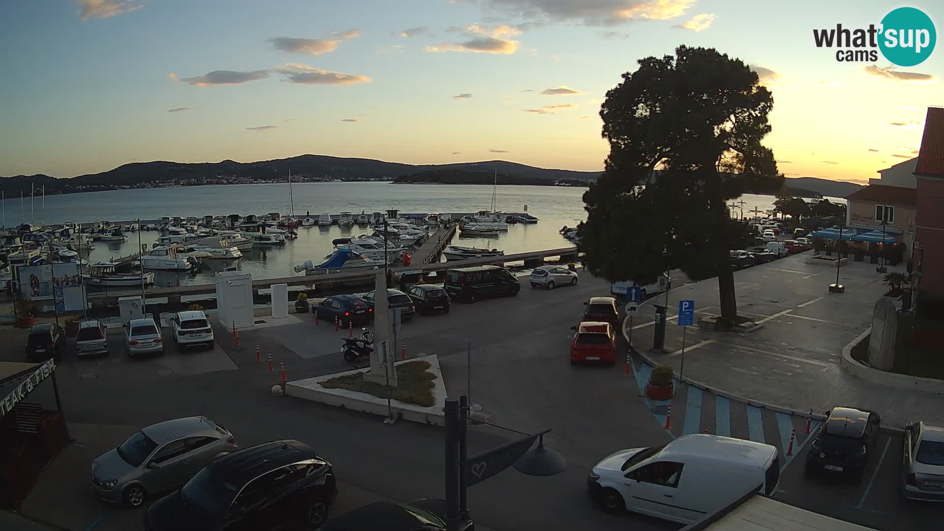 Biograd na Moru webcam – König Tomislav Platz