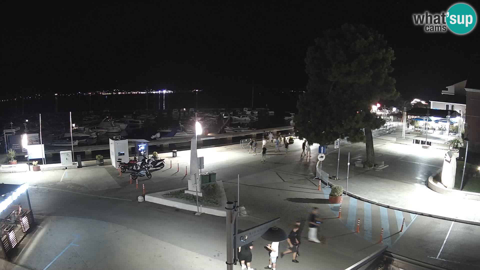 Biograd na Moru webcam – König Tomislav Platz