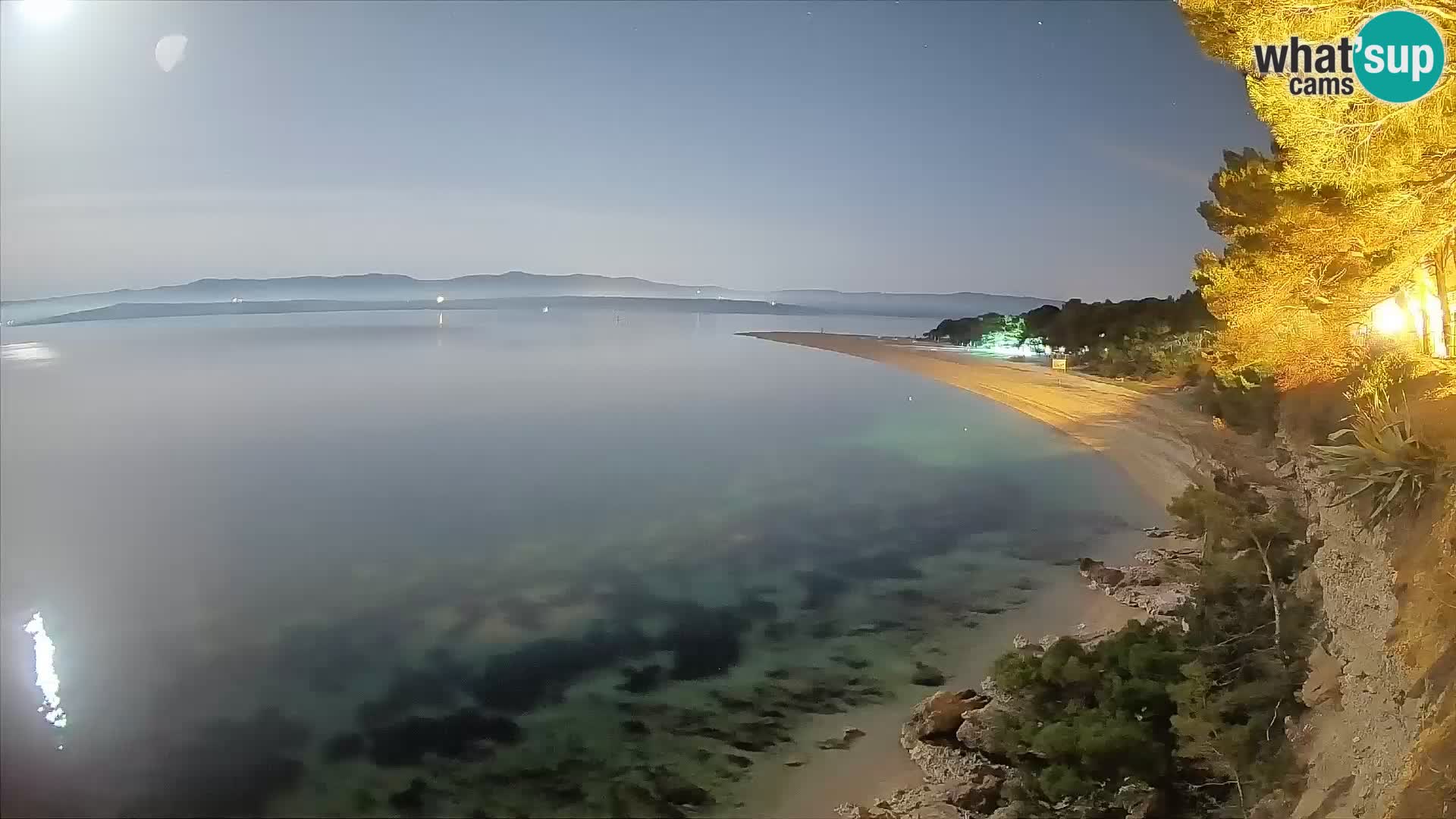 Webcam Zlatni Rat Bol – Liveblick vom berühmten Strand auf Brač