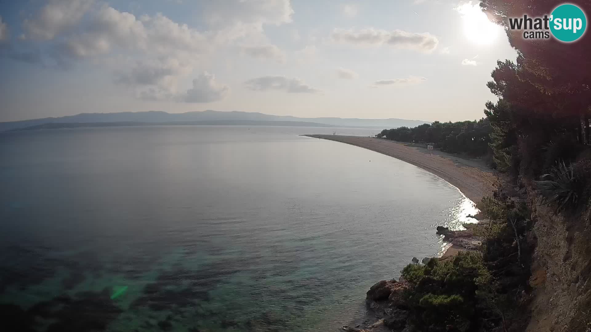 Web kamera Bol Zlatni Rat – Pogled uživo s otoka Brača