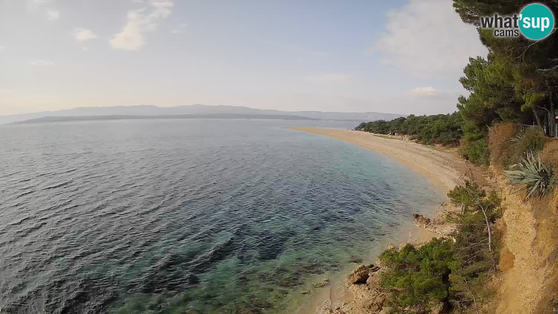 Web kamera Bol Zlatni Rat – Pogled uživo s otoka Brača