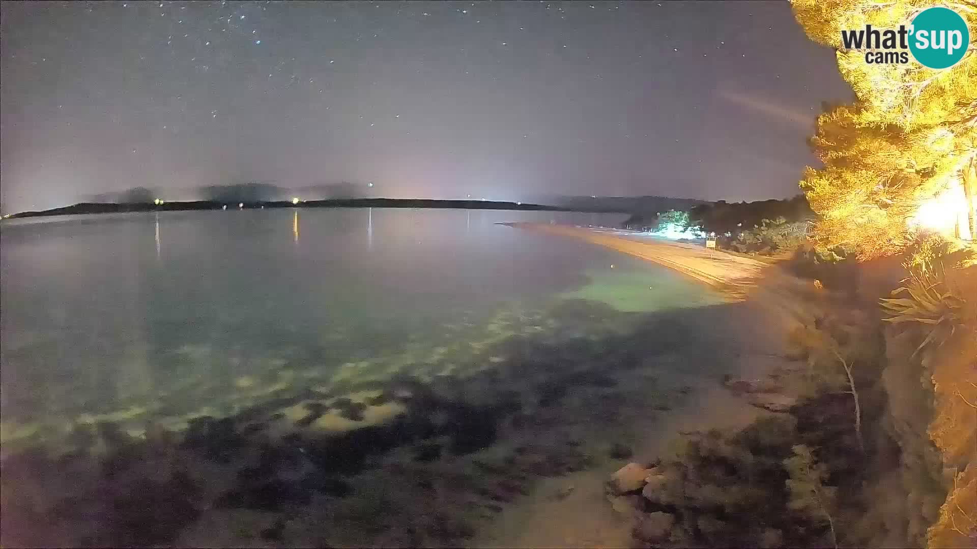 Webcam Zlatni Rat Bol – Liveblick vom berühmten Strand auf Brač