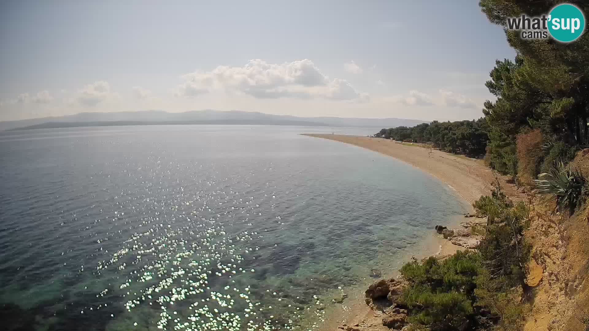 Web kamera Bol Zlatni Rat – Pogled uživo s otoka Brača
