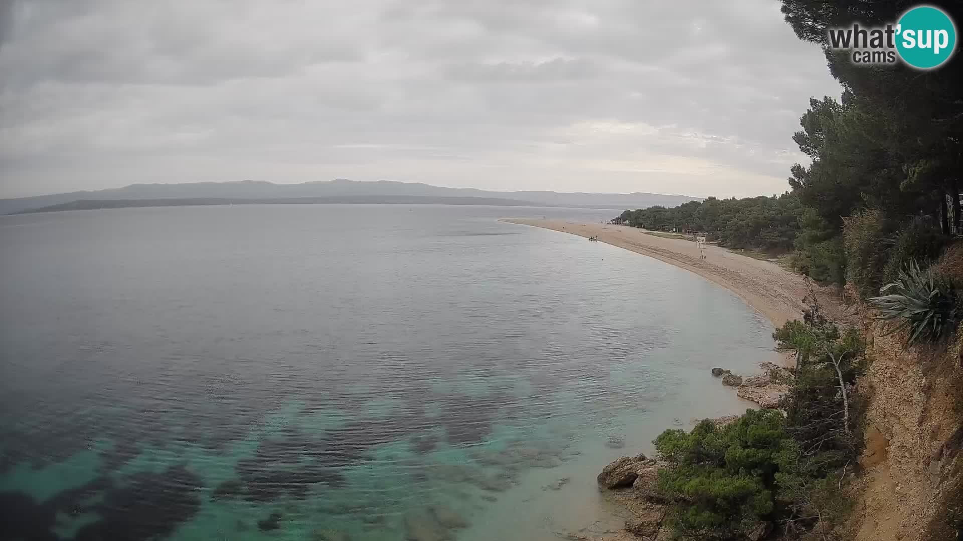 Spletna kamera Bol Zlatni Rat – Pogled v živo z otoka Brač