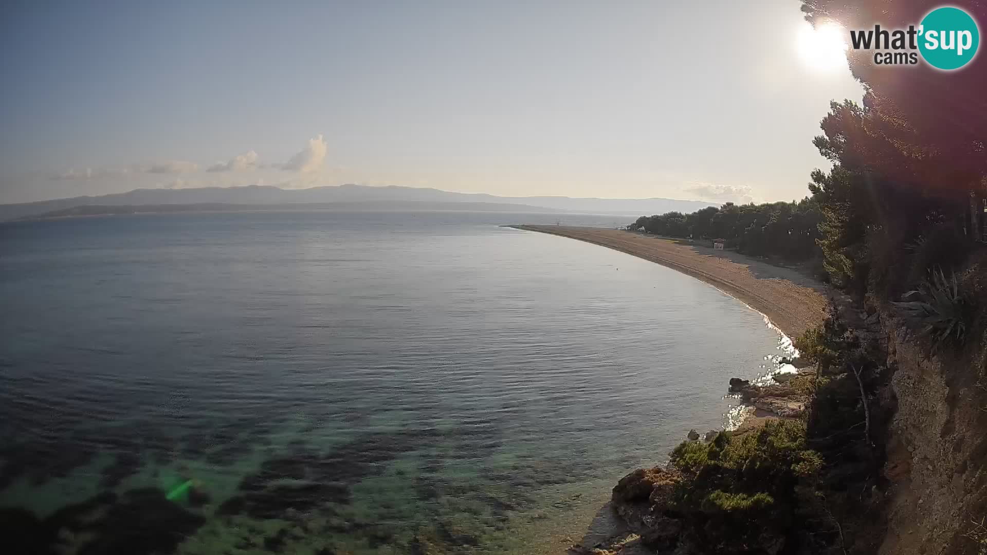 Web kamera Bol Zlatni Rat – Pogled uživo s otoka Brača