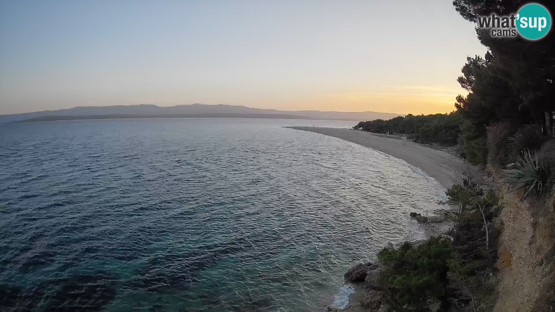 Web kamera Bol Zlatni Rat – Pogled uživo s otoka Brača