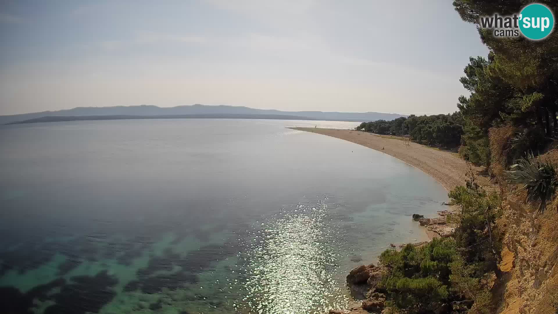 Spletna kamera Bol Zlatni Rat – Pogled v živo z otoka Brač