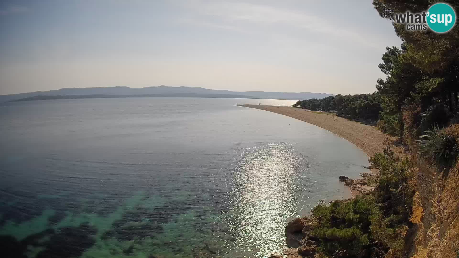 Spletna kamera Bol Zlatni Rat – Pogled v živo z otoka Brač