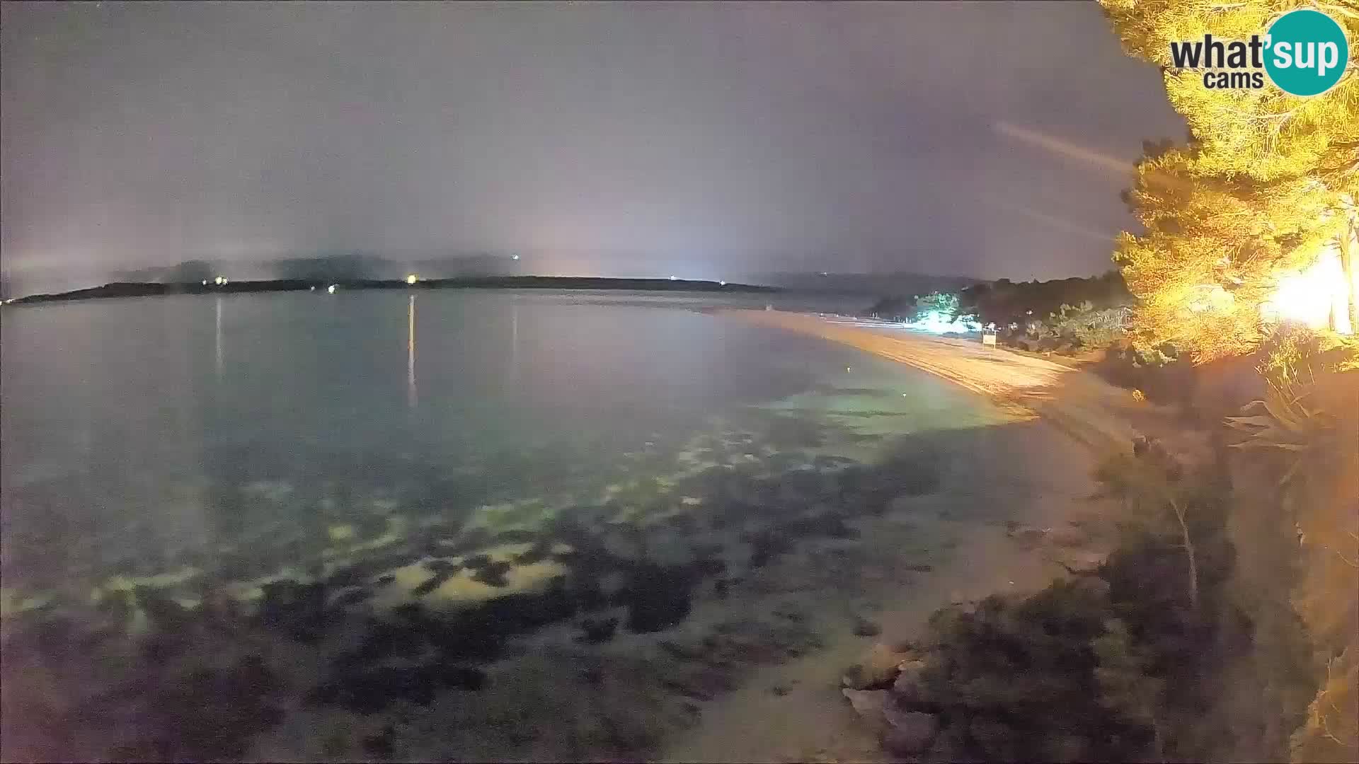 Webcam Zlatni Rat Bol – Liveblick vom berühmten Strand auf Brač