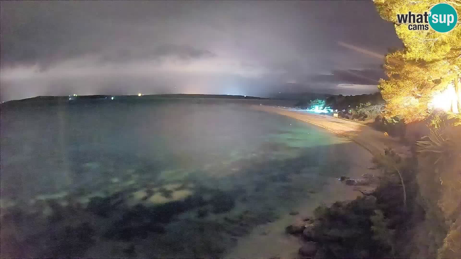 Webcam Bol Zlatni Rat – Vista en vivo desde la isla de Brač