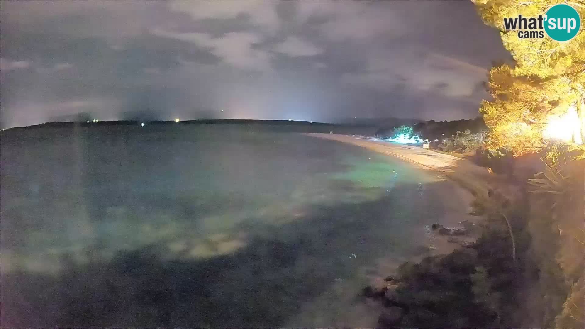 Webcam Zlatni Rat Bol – Liveblick vom berühmten Strand auf Brač
