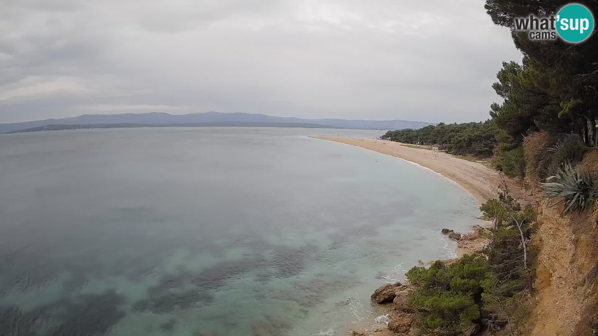 Spletna kamera Bol Zlatni Rat – Pogled v živo z otoka Brač