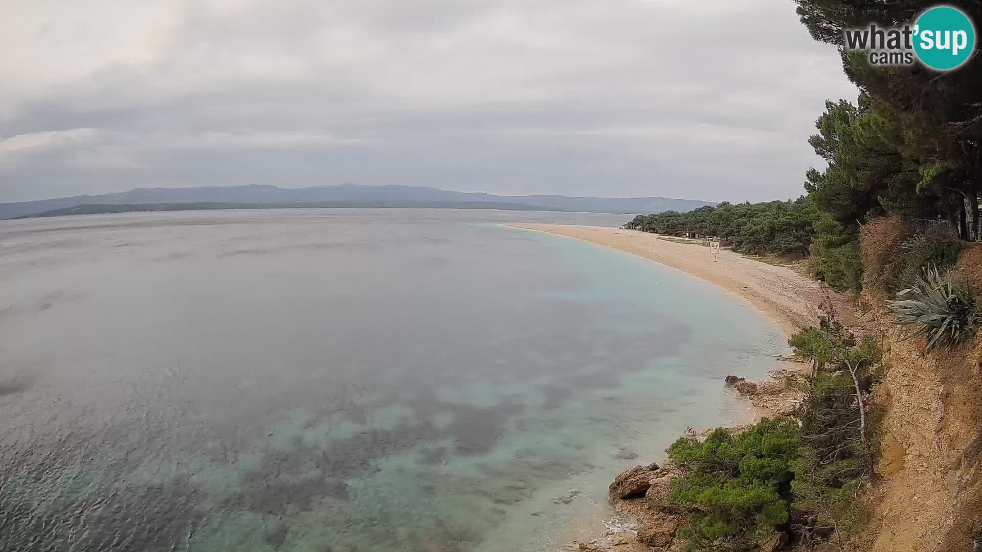 Web kamera Bol Zlatni Rat – Pogled uživo s otoka Brača