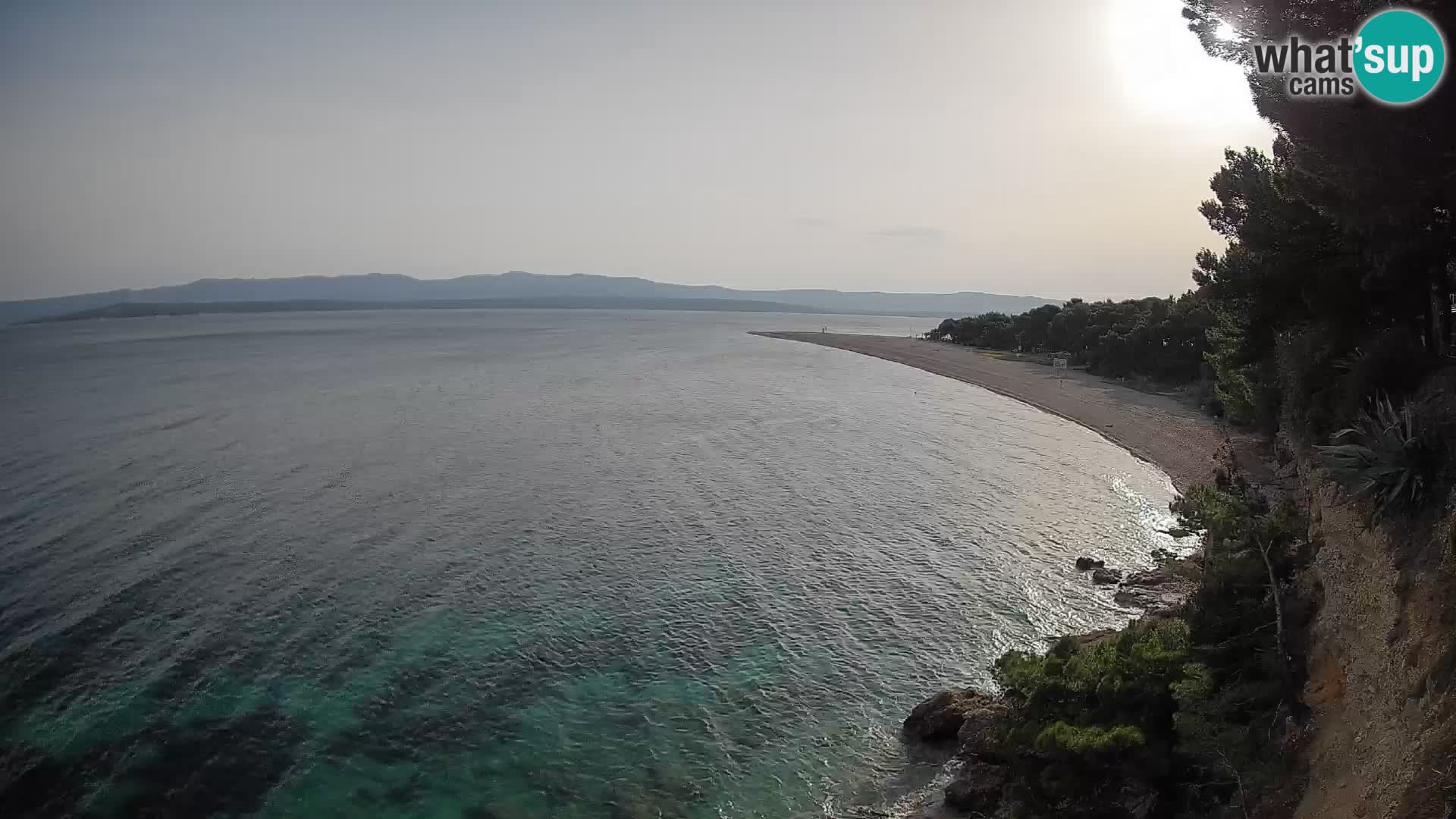 Web kamera Bol Zlatni Rat – Pogled uživo s otoka Brača
