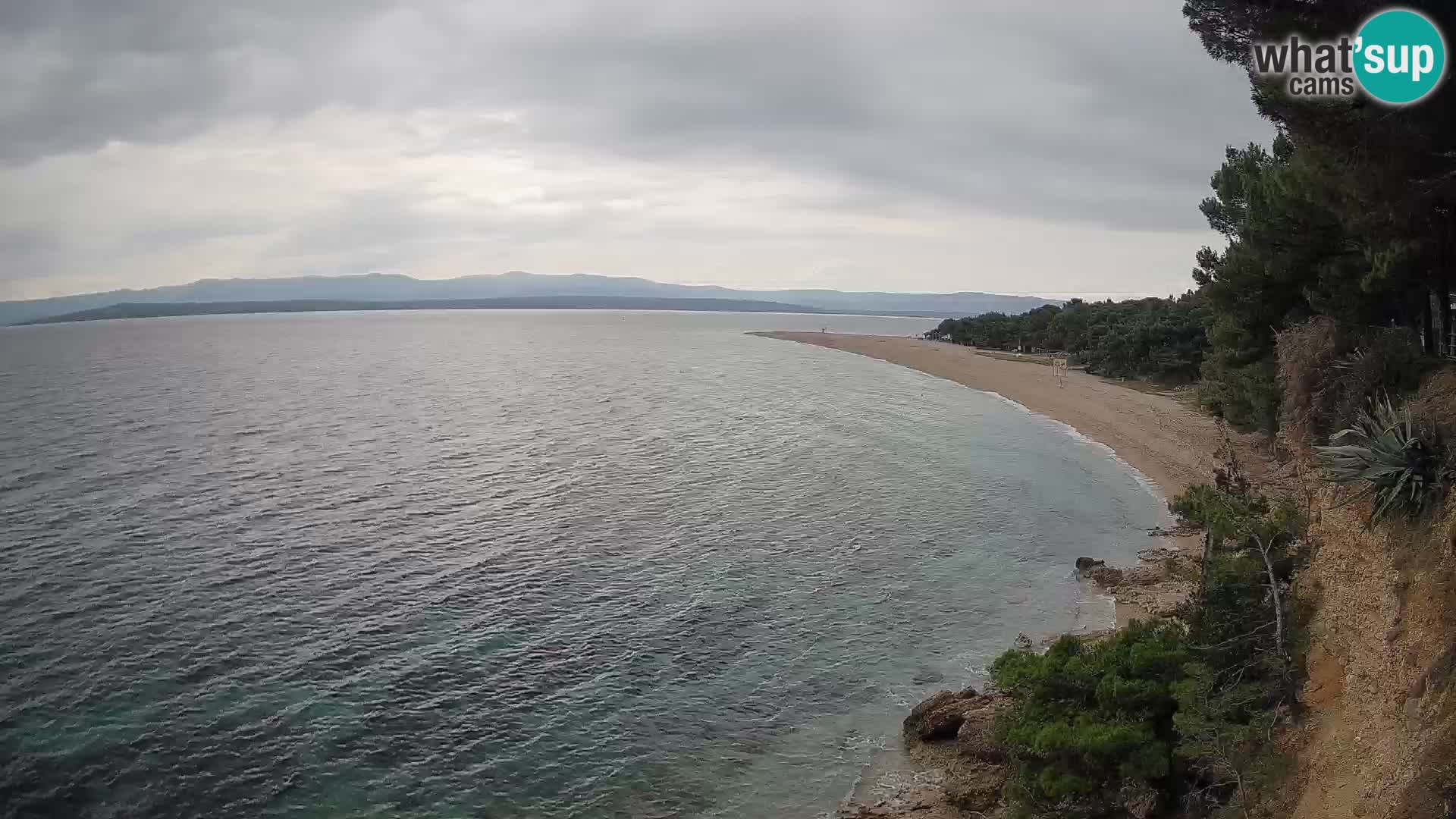 Web kamera Bol Zlatni Rat – Pogled uživo s otoka Brača