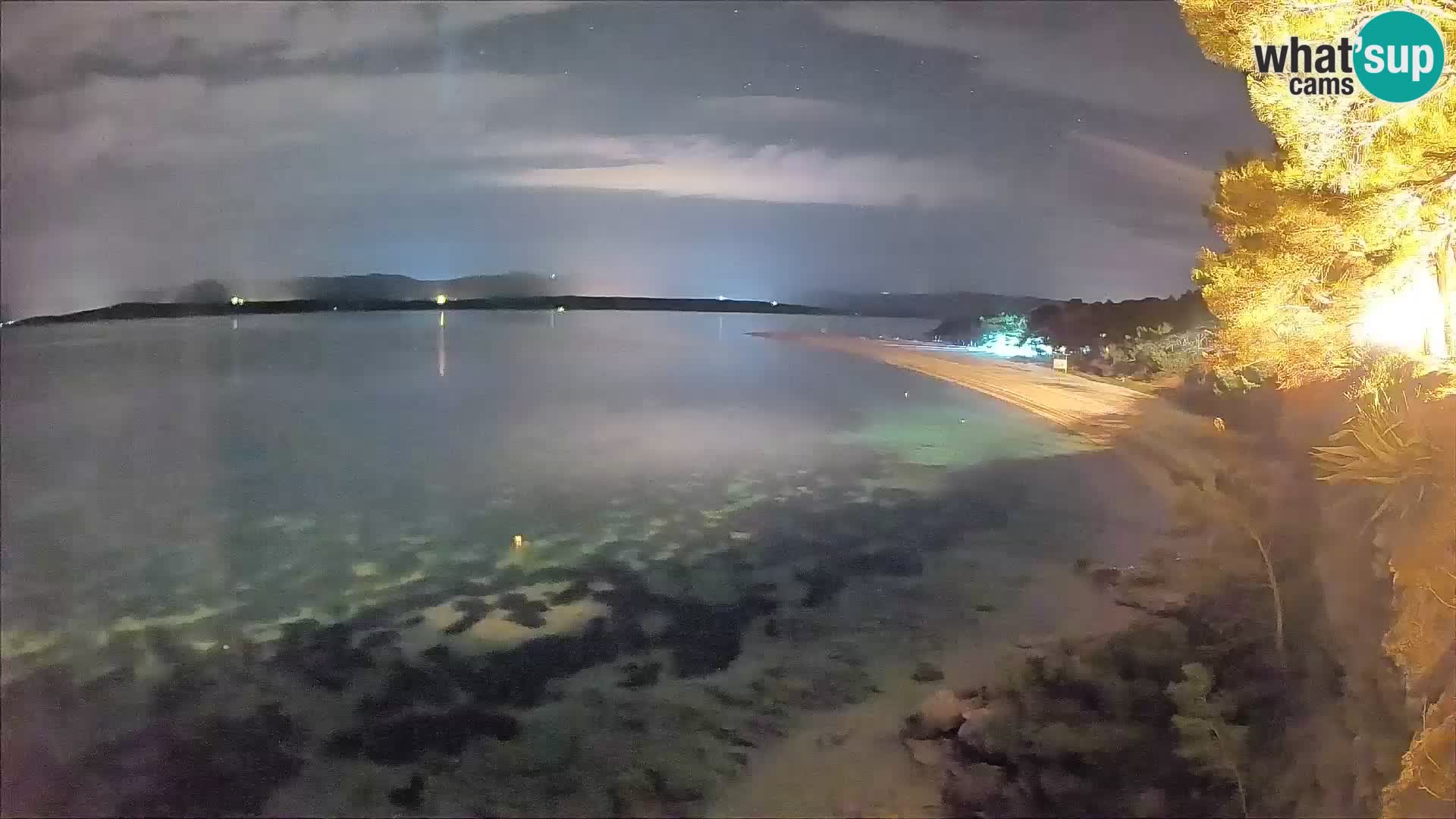 Webcam Zlatni Rat Bol – Liveblick vom berühmten Strand auf Brač