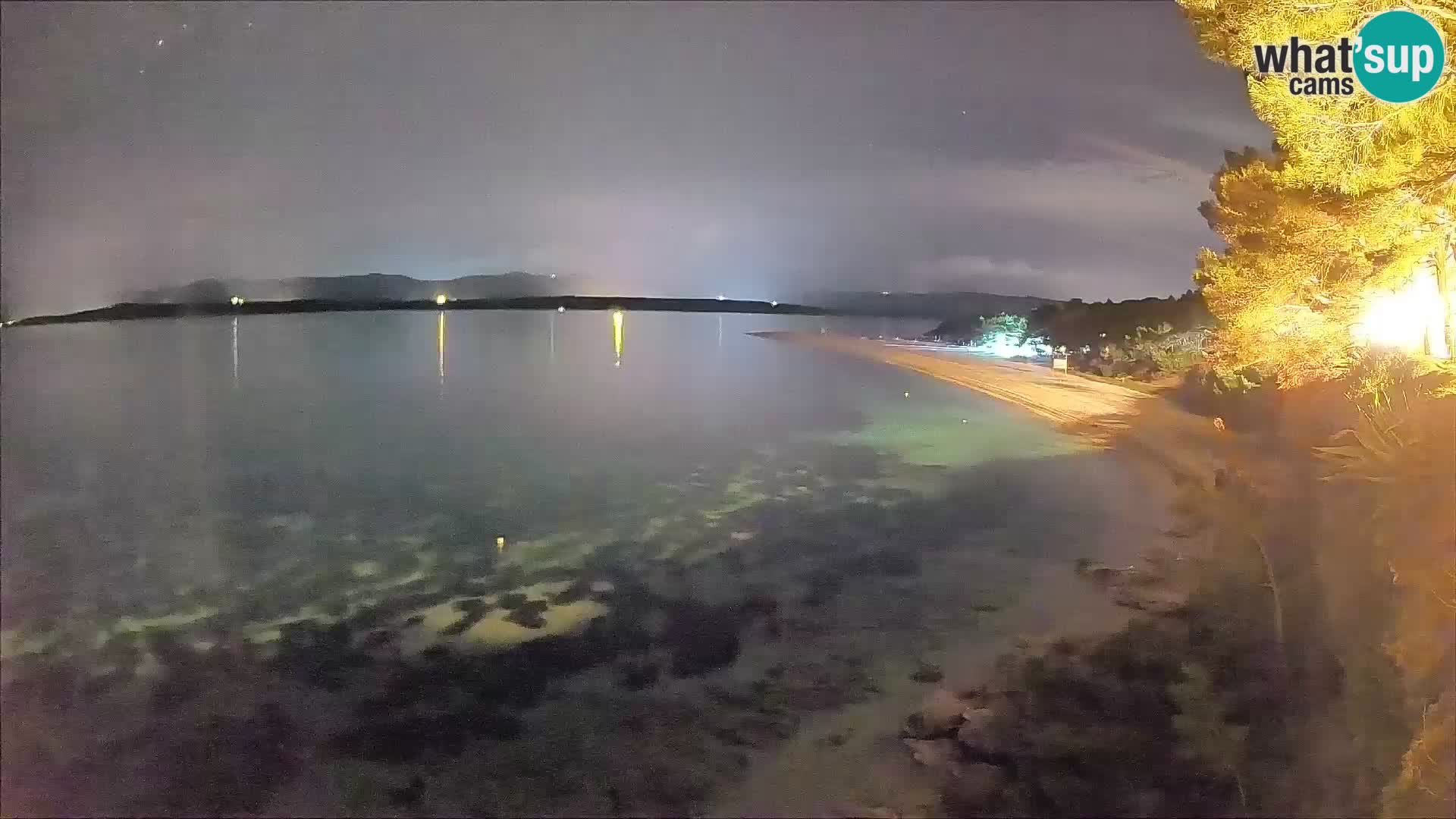 Webcam Zlatni Rat Bol – Liveblick vom berühmten Strand auf Brač